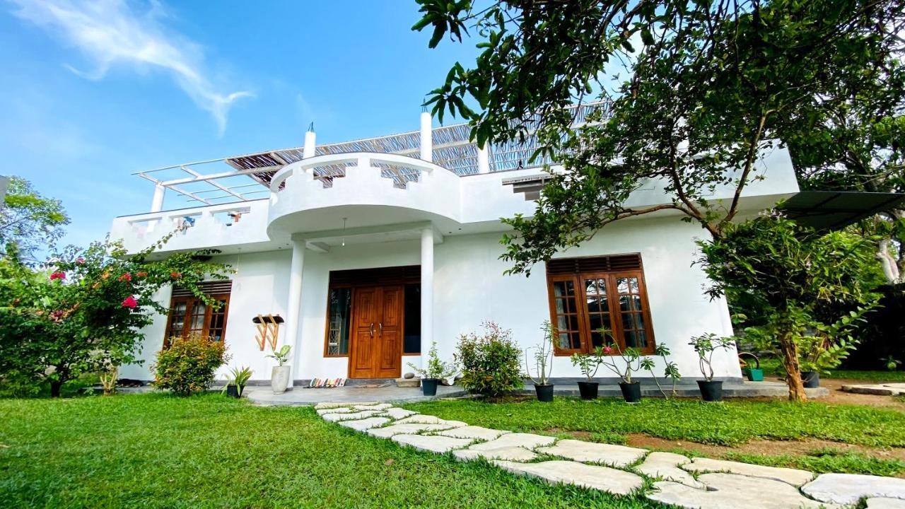 马特勒 Madiha Surf House Lanka酒店 外观 照片